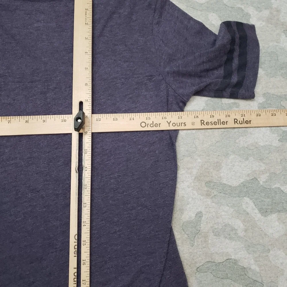 Nike Top Womens‎ Large Blue V-Neck Short Sleeve